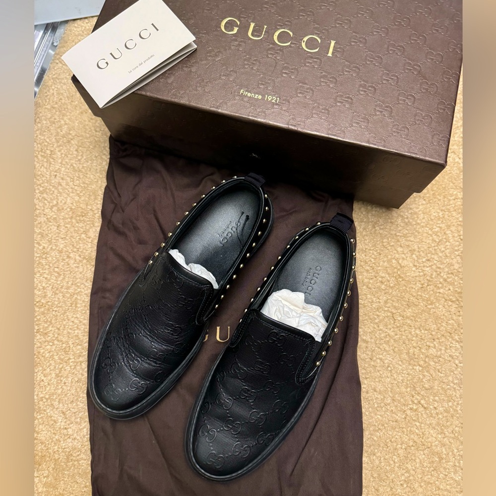 Gucci Hilary Lux GG Slip-On Black Sneakers size 36.5